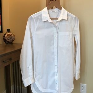 Athleta bright white shirt
